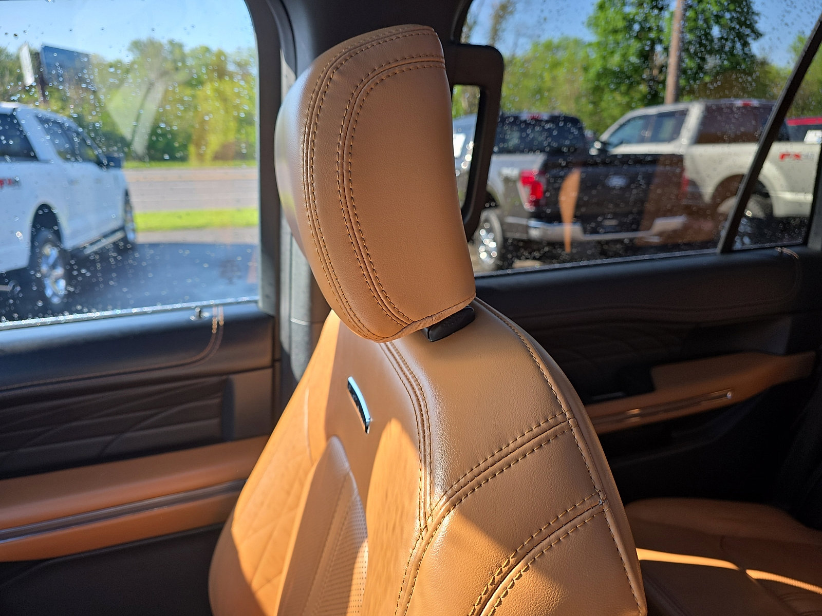 Certified 2022 Ford Expedition Platinum AWD/4WD image 17