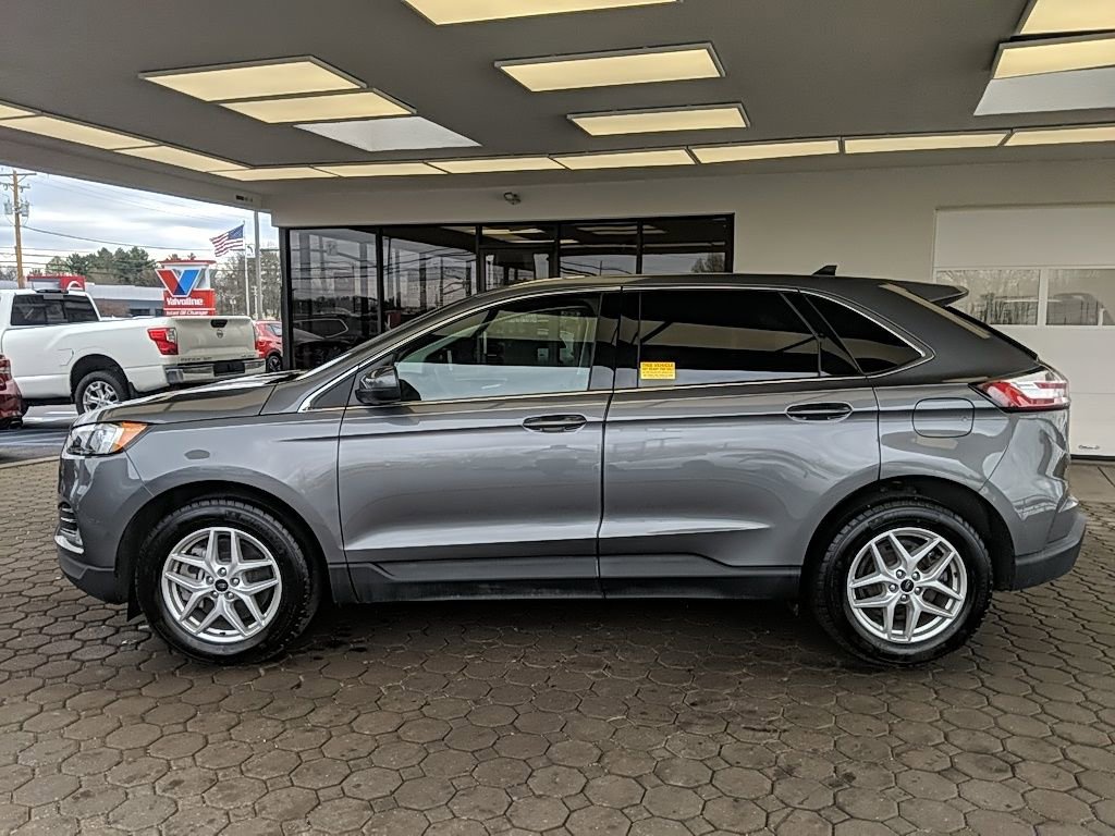 Certified 2024 Ford Edge SEL w/ Convenience Package AWD/4WD image 11