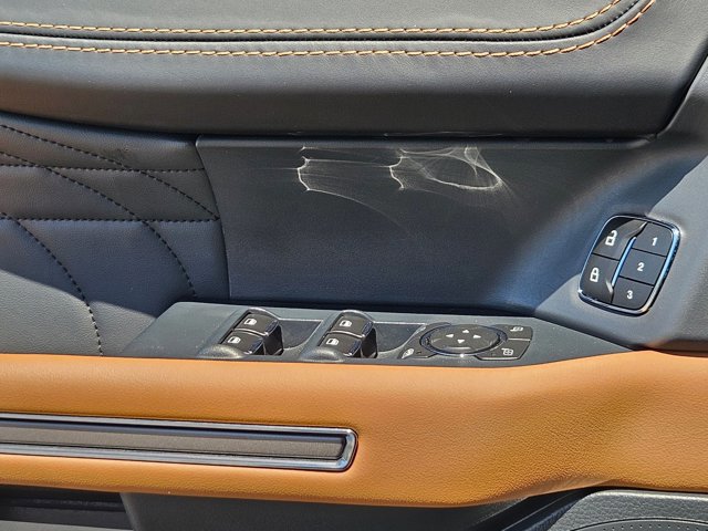 Certified 2023 Ford Expedition Platinum image 9