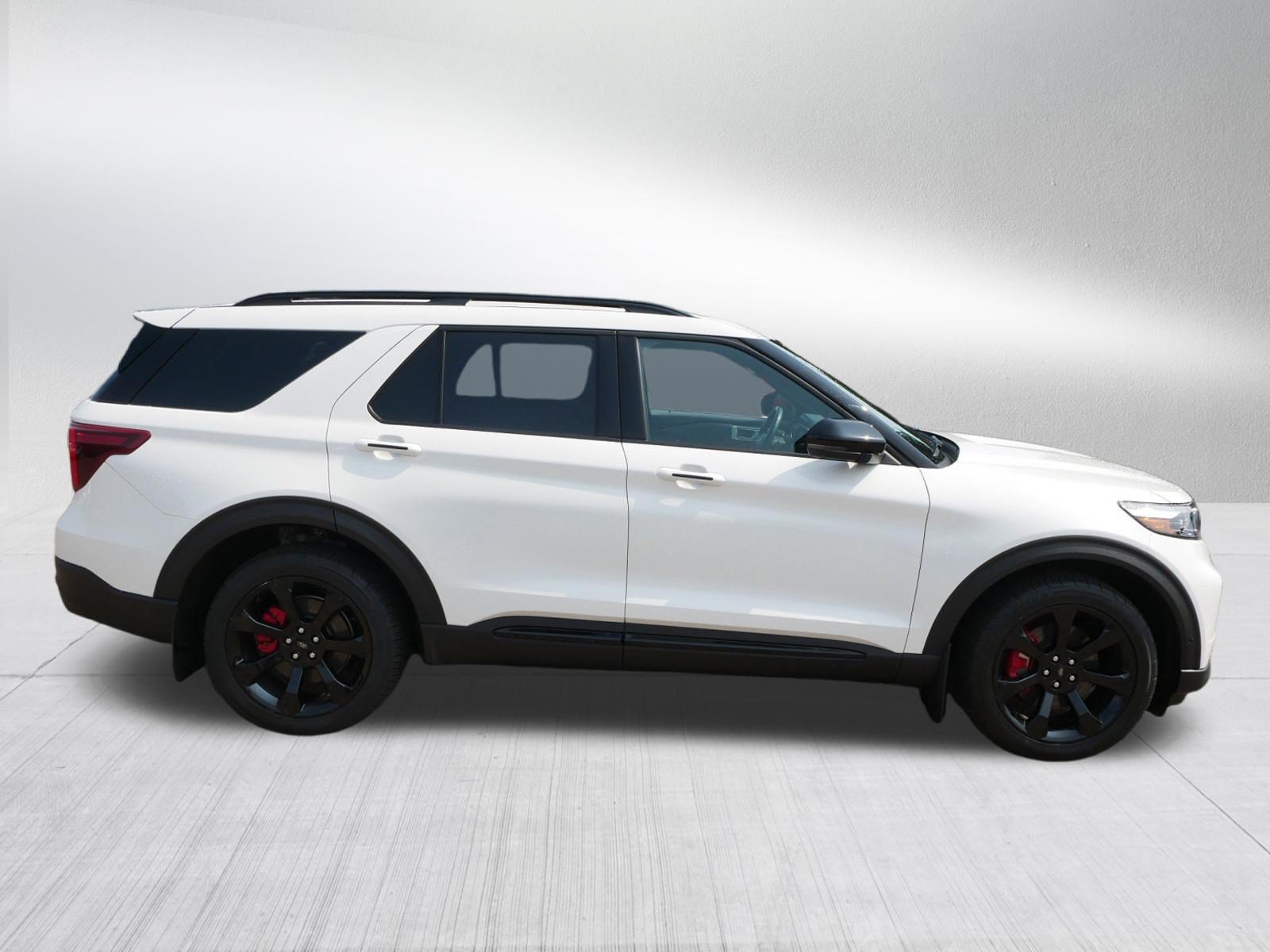 Certified 2020 Ford Explorer ST w/ ST High-Performance Pack AWD/4WD image 8