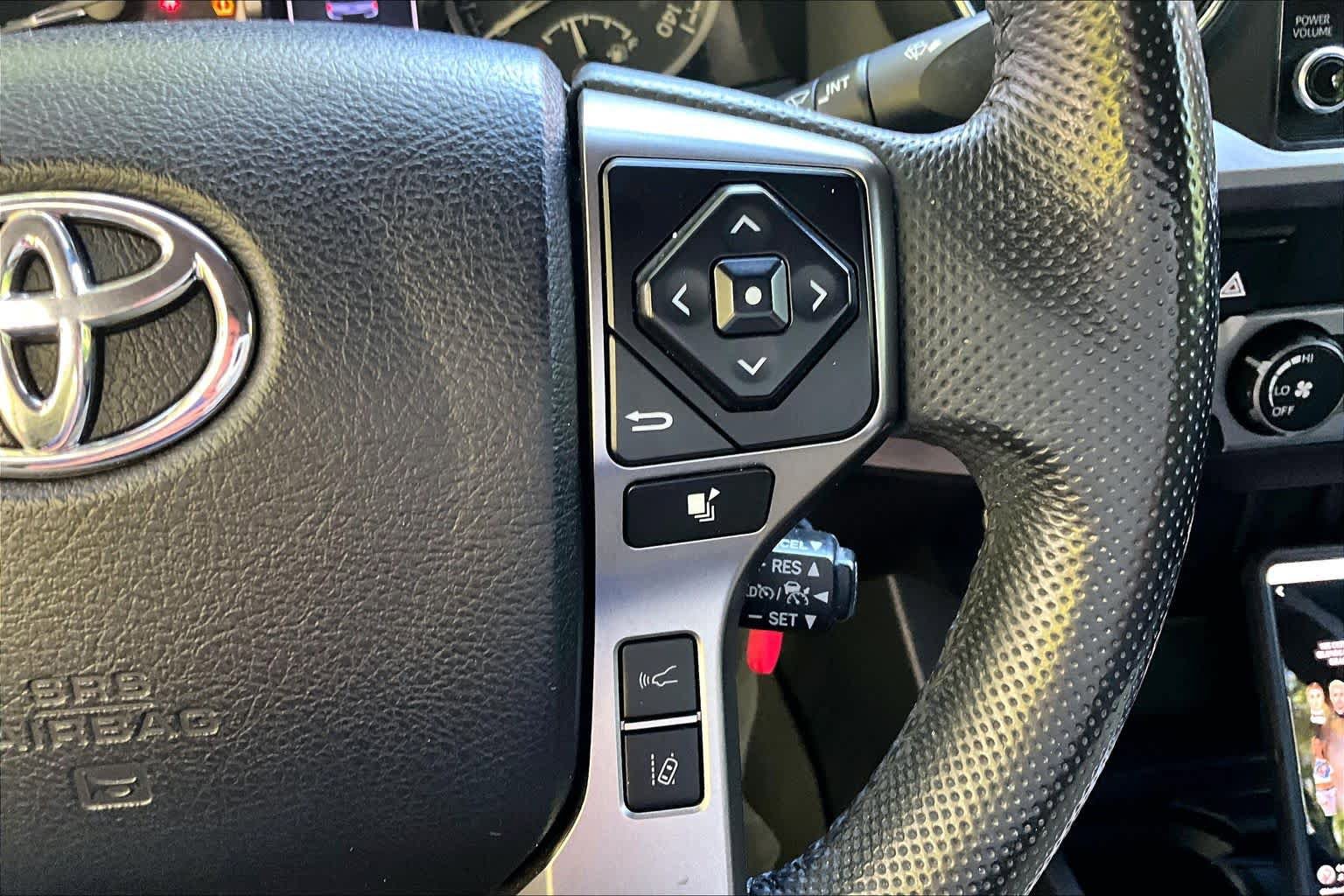 Used 2021 Toyota Tacoma SR5 RWD image 24