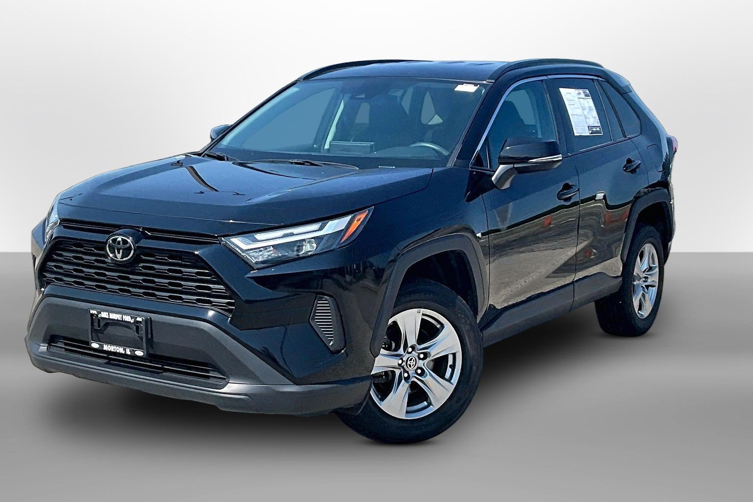 Used 2024 Toyota RAV4 XLE FWD image 13