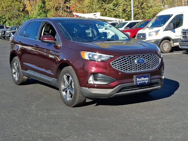 Certified 2024 Ford Edge SEL w/ Convenience Package AWD/4WD image 2