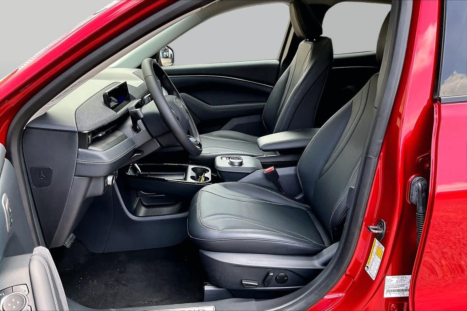 Certified 2021 Ford Mustang Mach-E Premium AWD/4WD image 7