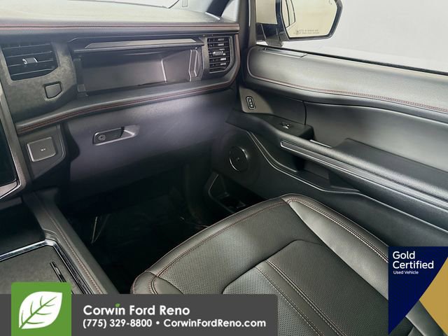 Certified 2024 Ford Expedition Limited image 29