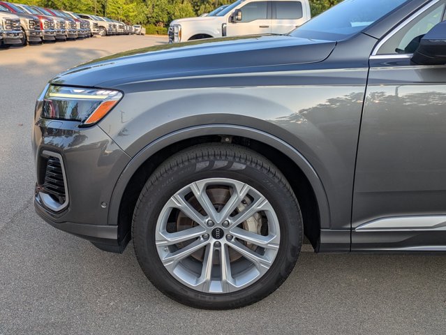 Used 2025 Audi Q7 2.0T Premium Plus AWD/4WD image 10
