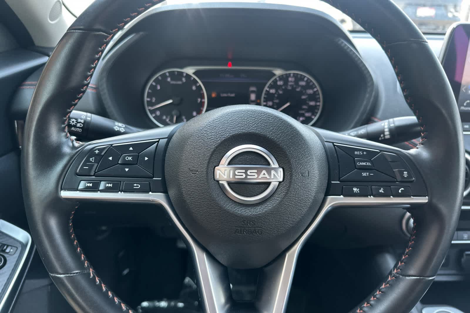Used 2025 Nissan Sentra SR FWD image 22