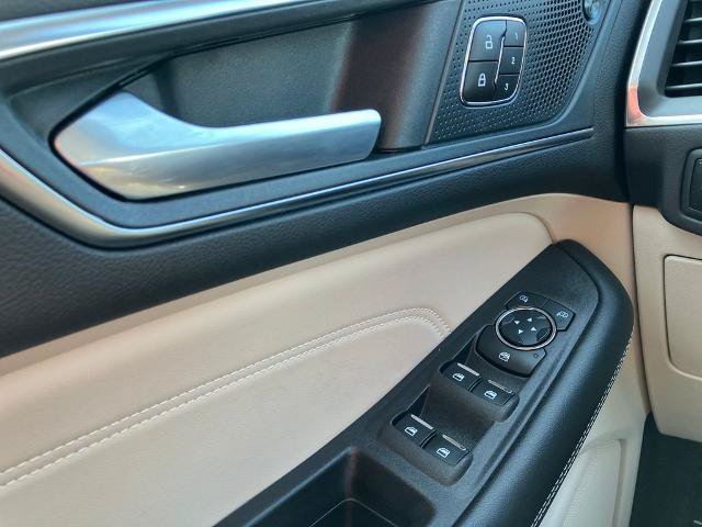 Certified 2024 Ford Edge Titanium w/ Titanium Elite Package AWD/4WD image 40