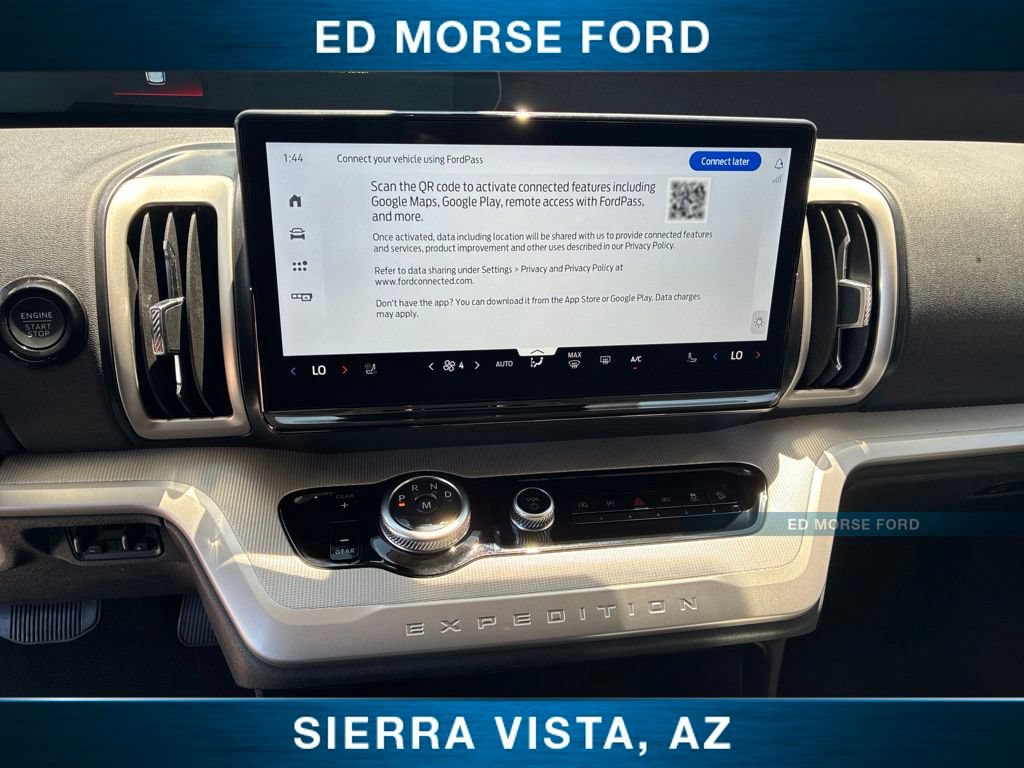 Certified 2025 Ford Expedition Active AWD/4WD image 33