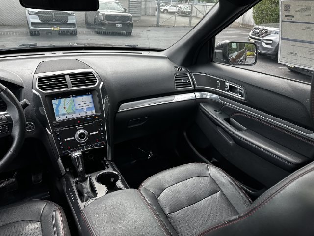 Certified 2018 Ford Explorer Sport w/ Ford Safe & Smart Package AWD/4WD image 17