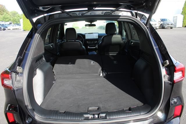 Certified 2024 Ford Escape ST-Line AWD/4WD image 18