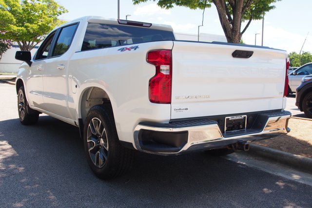 Used 2023 Chevrolet Silverado 1500 LT AWD/4WD image 5