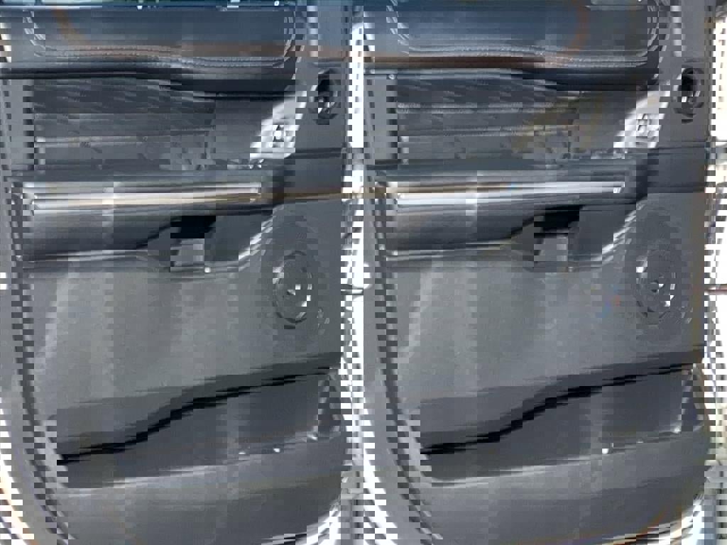 Certified 2023 Ford Expedition Max Platinum image 22