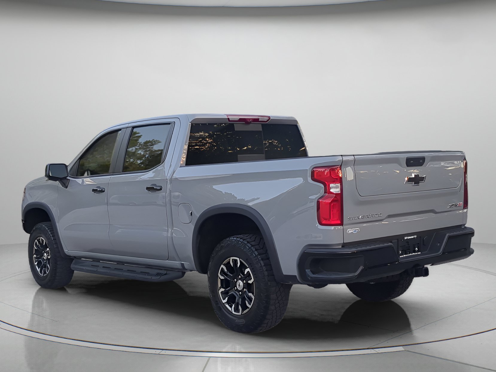 Used 2024 Chevrolet Silverado 1500 ZR2 w/ Technology Package AWD/4WD image 42