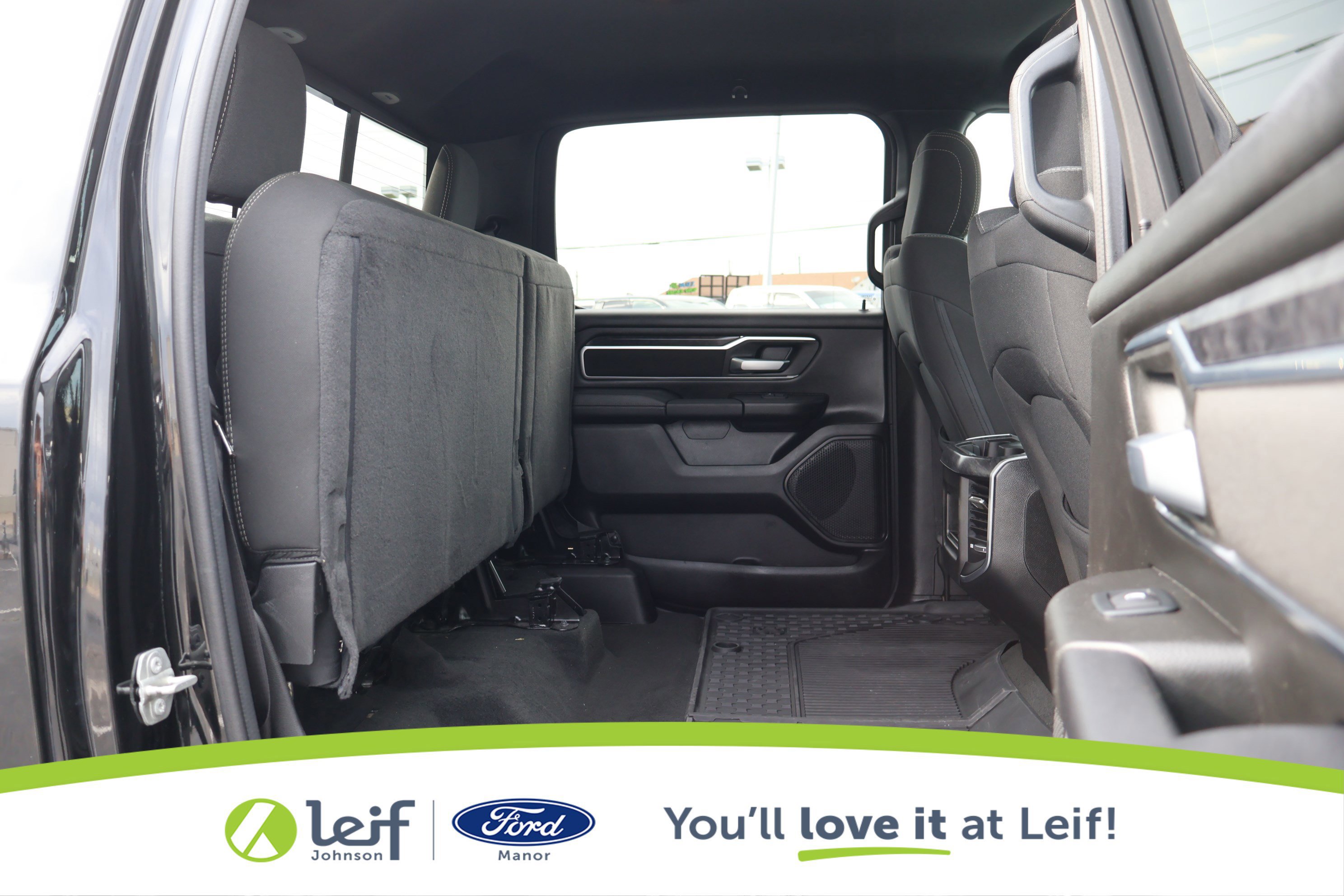 Used 2024 RAM 1500 Lone Star image 32