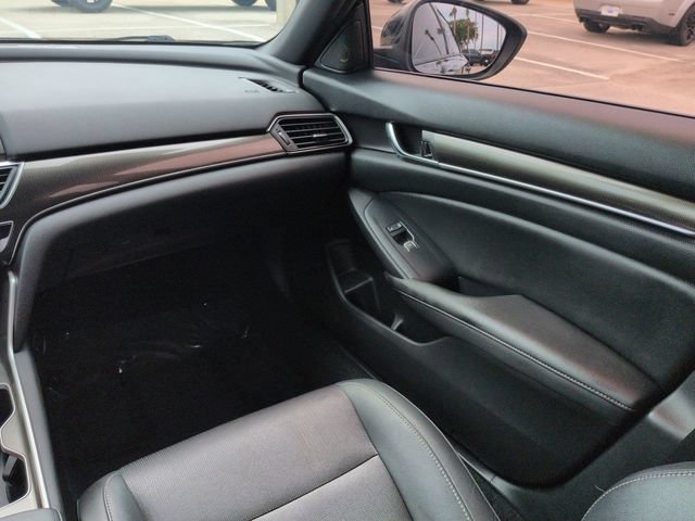 Used 2021 Honda Accord Sport image 16