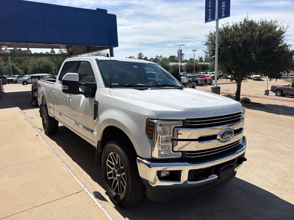 Certified 2019 Ford F250 Lariat w/ Lariat Ultimate Package AWD/4WD image 4