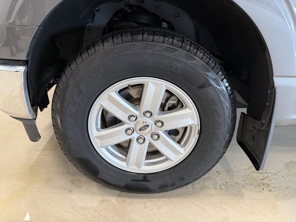 Certified 2022 Ford F150 XLT image 9