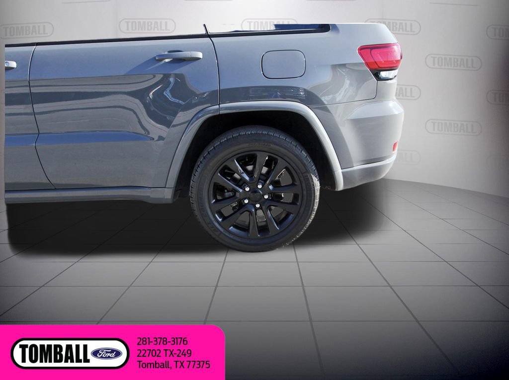 Used 2022 Jeep Grand Cherokee Laredo X RWD image 29