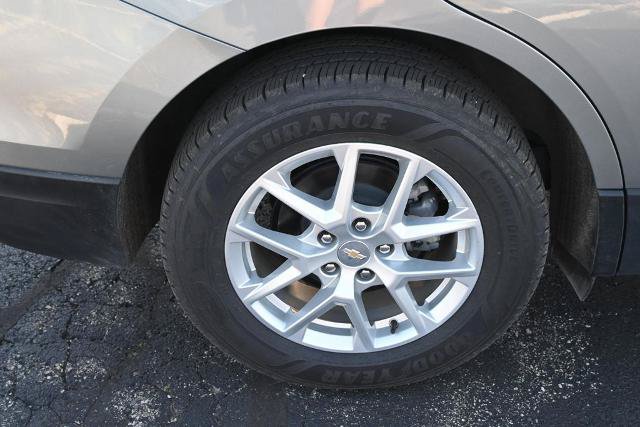 Used 2023 Chevrolet Equinox LT w/ Driver Convenience Package AWD/4WD image 16