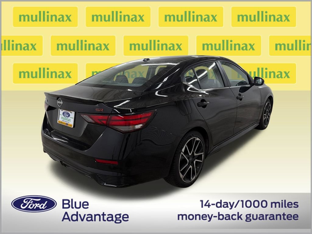 Used 2025 Nissan Sentra SR FWD image 3