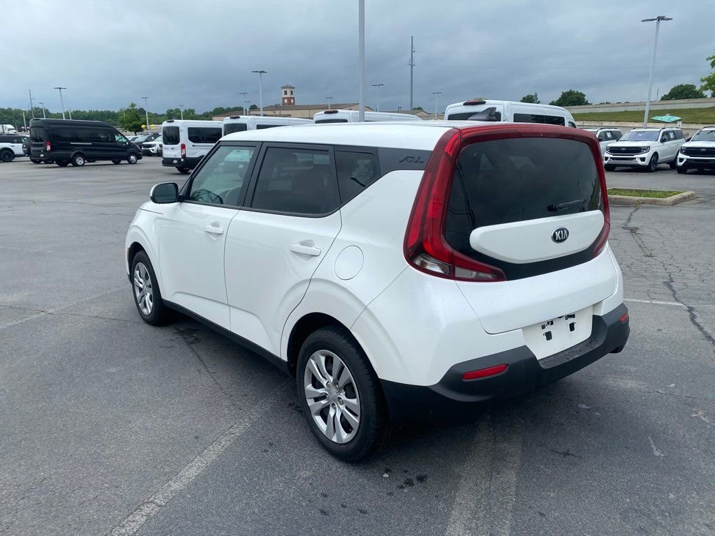Used 2021 Kia Soul LX FWD image 5