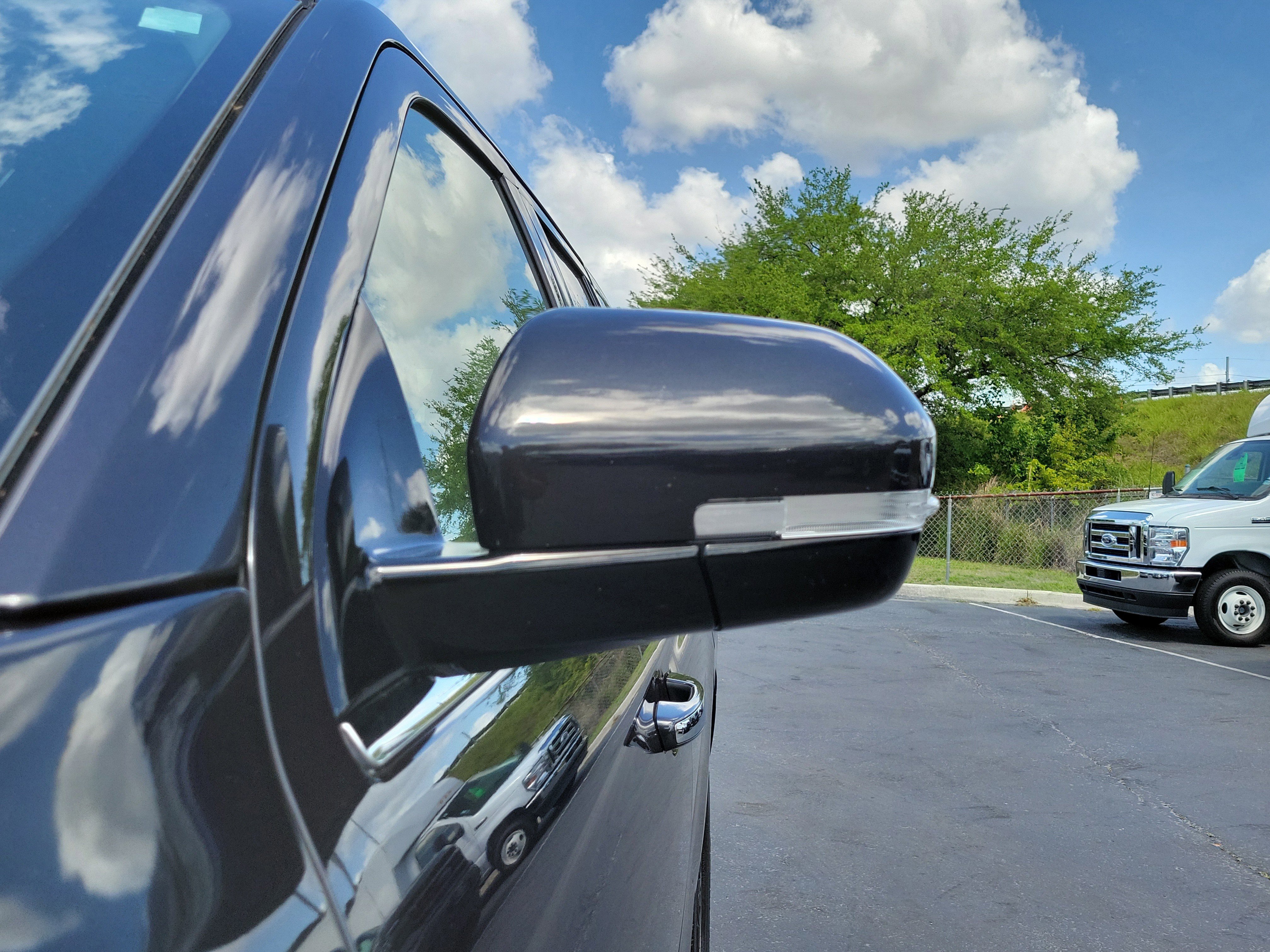 Certified 2024 Ford Expedition Limited image 7