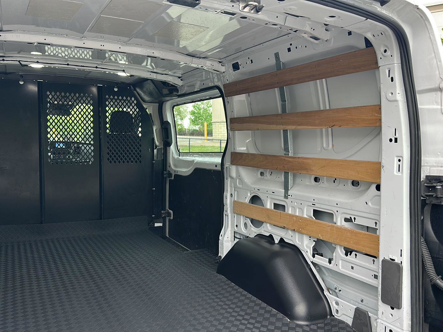 Certified 2024 Ford Transit 250 Low Roof w/ Exterior Upgrade Package image 23