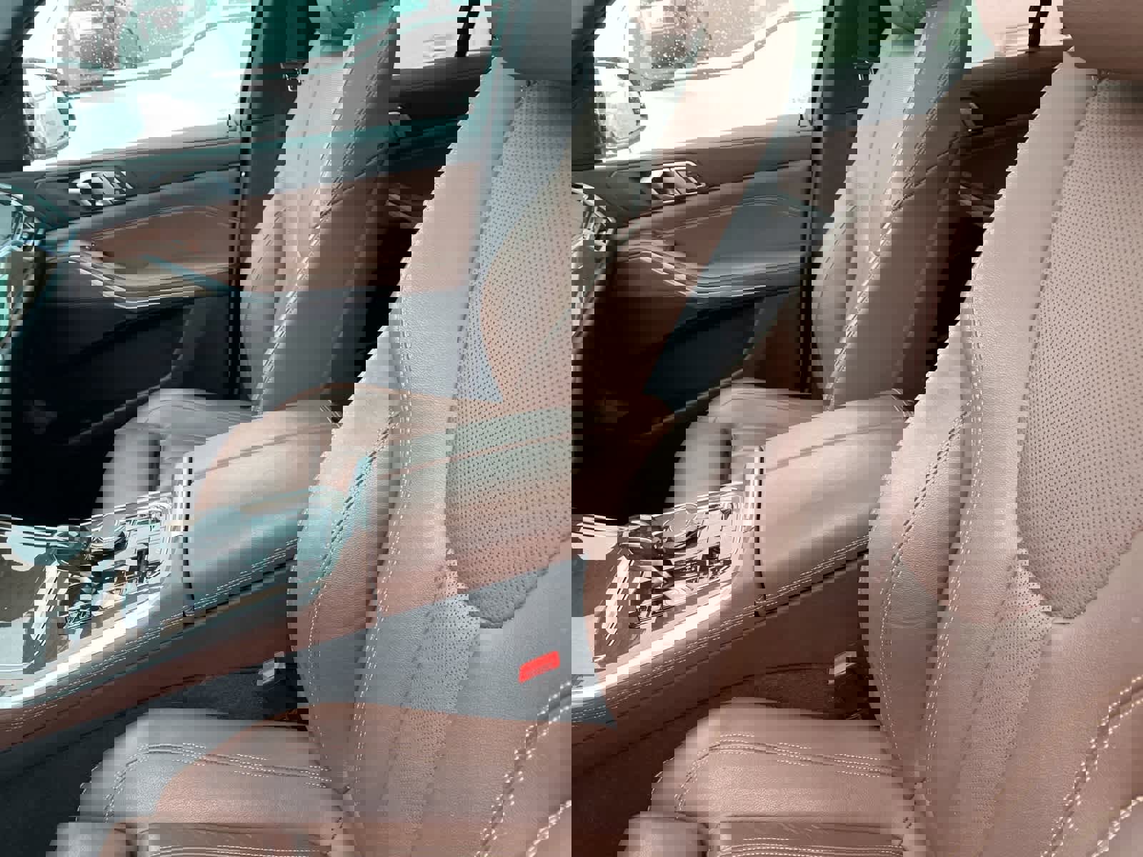 Used 2019 BMW X5 xDrive40i w/ Convenience Package image 25