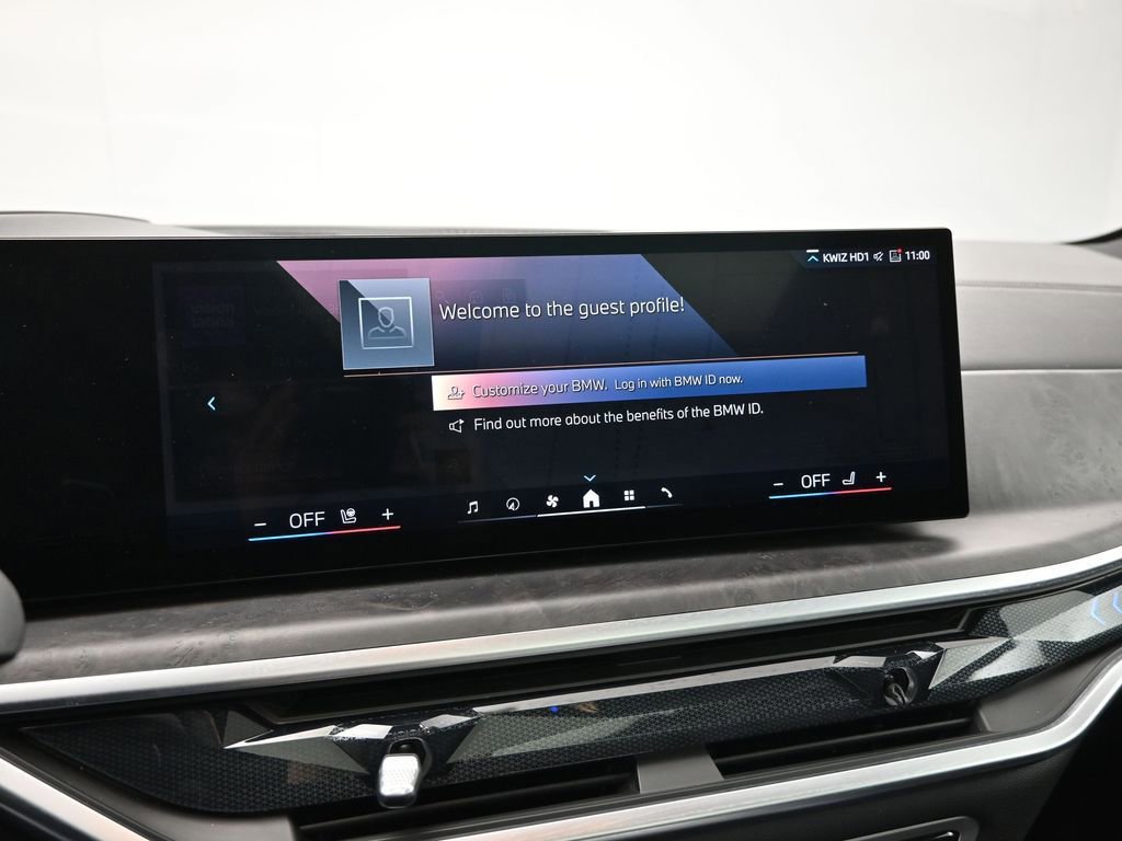 Used 2025 BMW X5 xDrive50e image 45