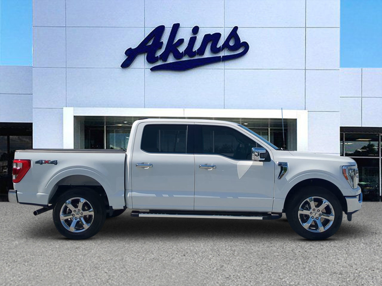 Certified 2023 Ford F150 Lariat w/ Equipment Group 502A High image 5