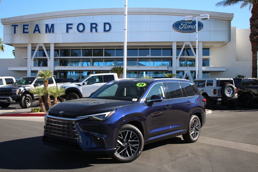 Used 2024 Lexus TX 350 FWD w/ Captains Chair Package image 2