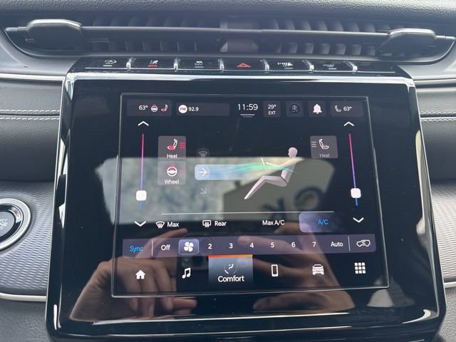 Used 2023 Jeep Grand Cherokee Altitude image 22