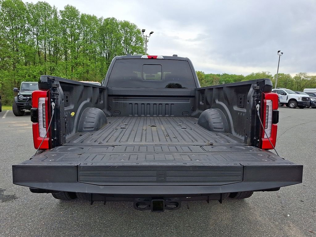 Certified 2025 Ford F450 Platinum AWD/4WD image 30