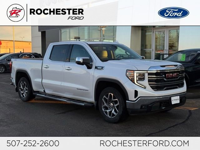 Used 2023 GMC Sierra 1500 SLT image 3