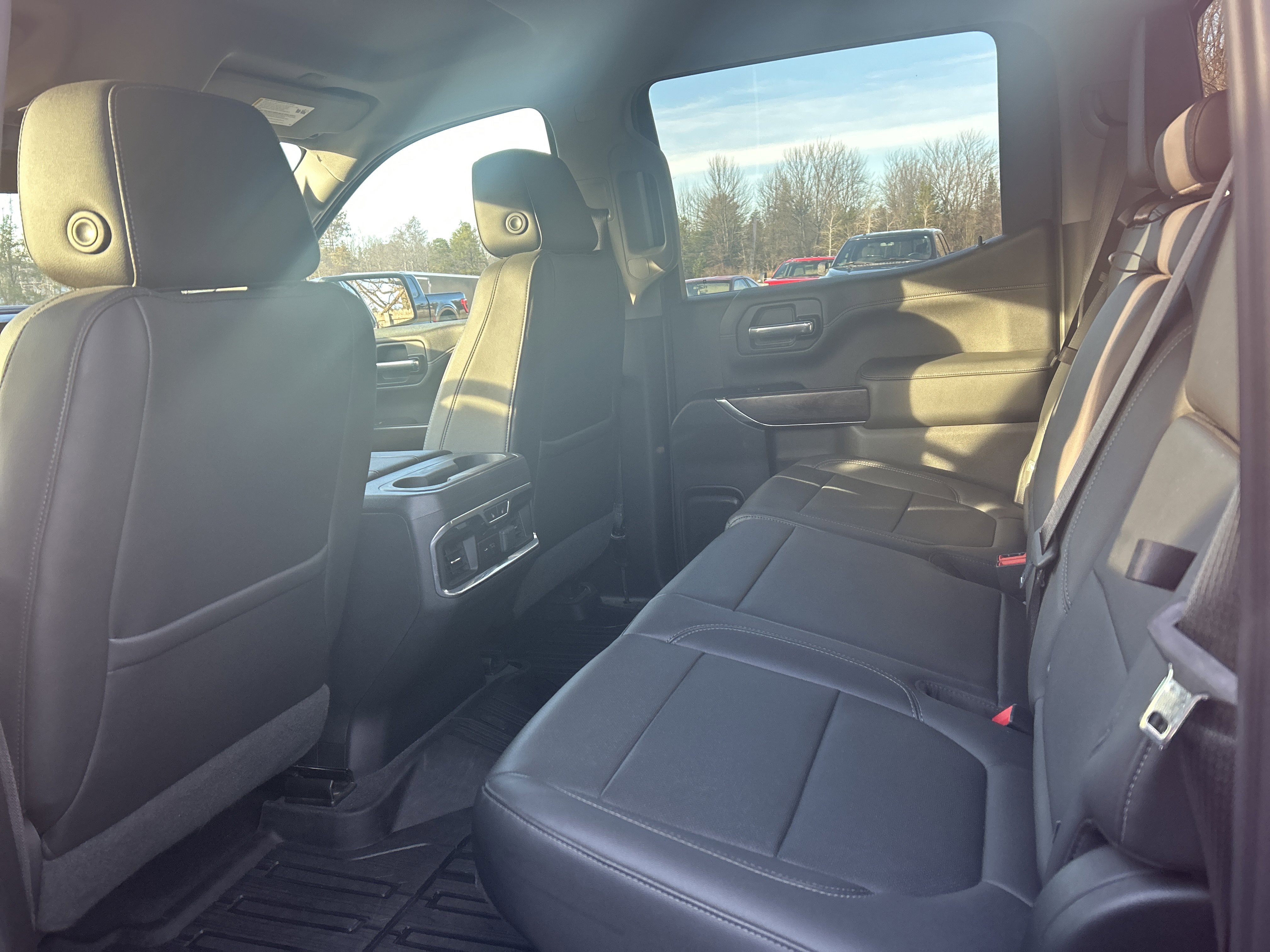 Used 2019 GMC Sierra 1500 SLT w/ SLT Premium Plus Package image 9