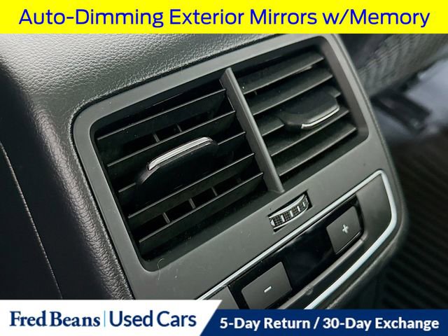 Used 2023 Audi A4 2.0T Premium w/ Convenience Package AWD/4WD image 31