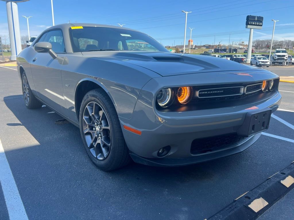 Used 2018 Dodge Challenger GT w/ Driver Convenience Group image 7