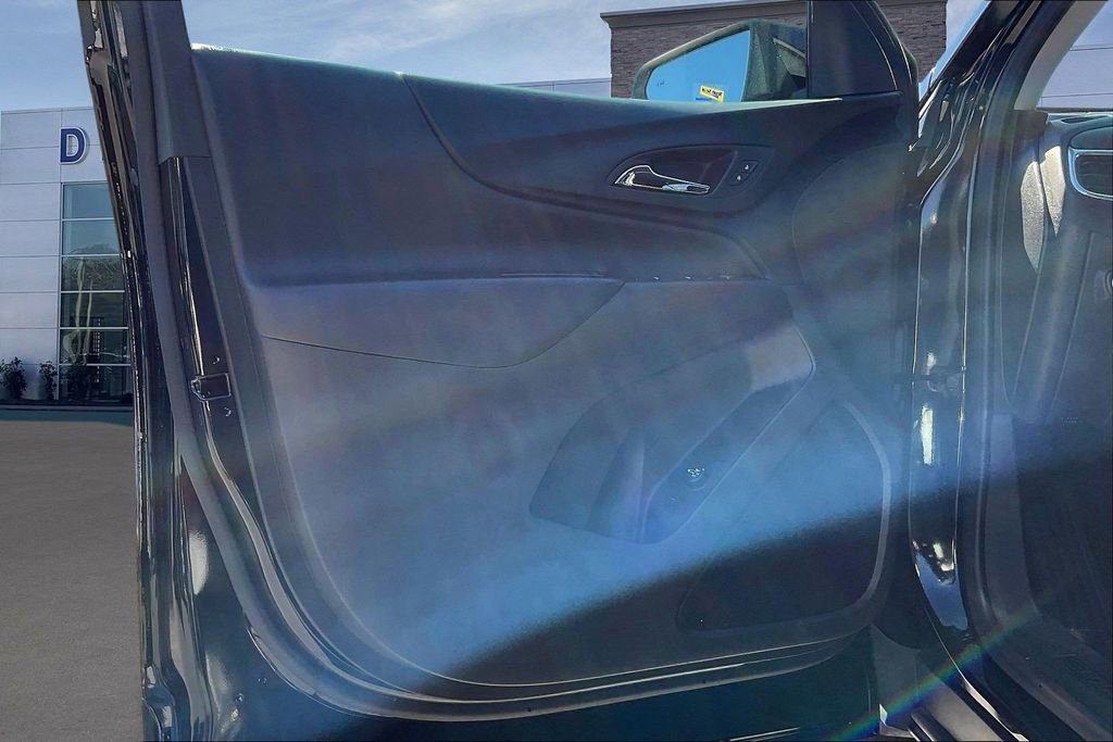 Used 2024 Chevrolet Equinox LT image 20