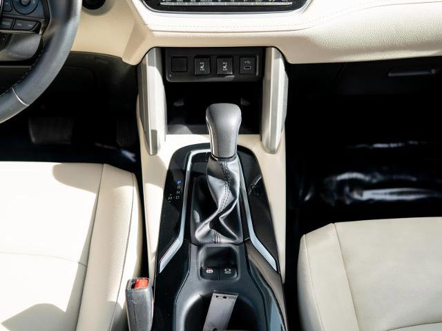 Used 2024 Toyota Corolla Cross XLE image 28