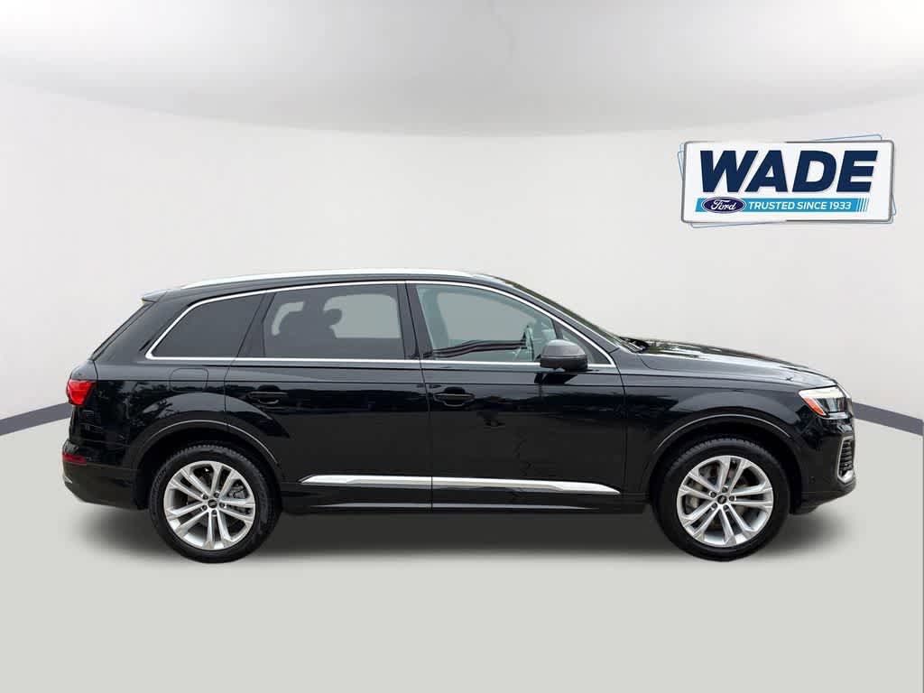 Used 2025 Audi Q7 3.0T Premium Plus AWD/4WD image 4