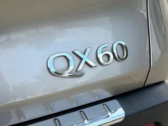 Used 2023 INFINITI QX60 Luxe w/ Vision Package image 9
