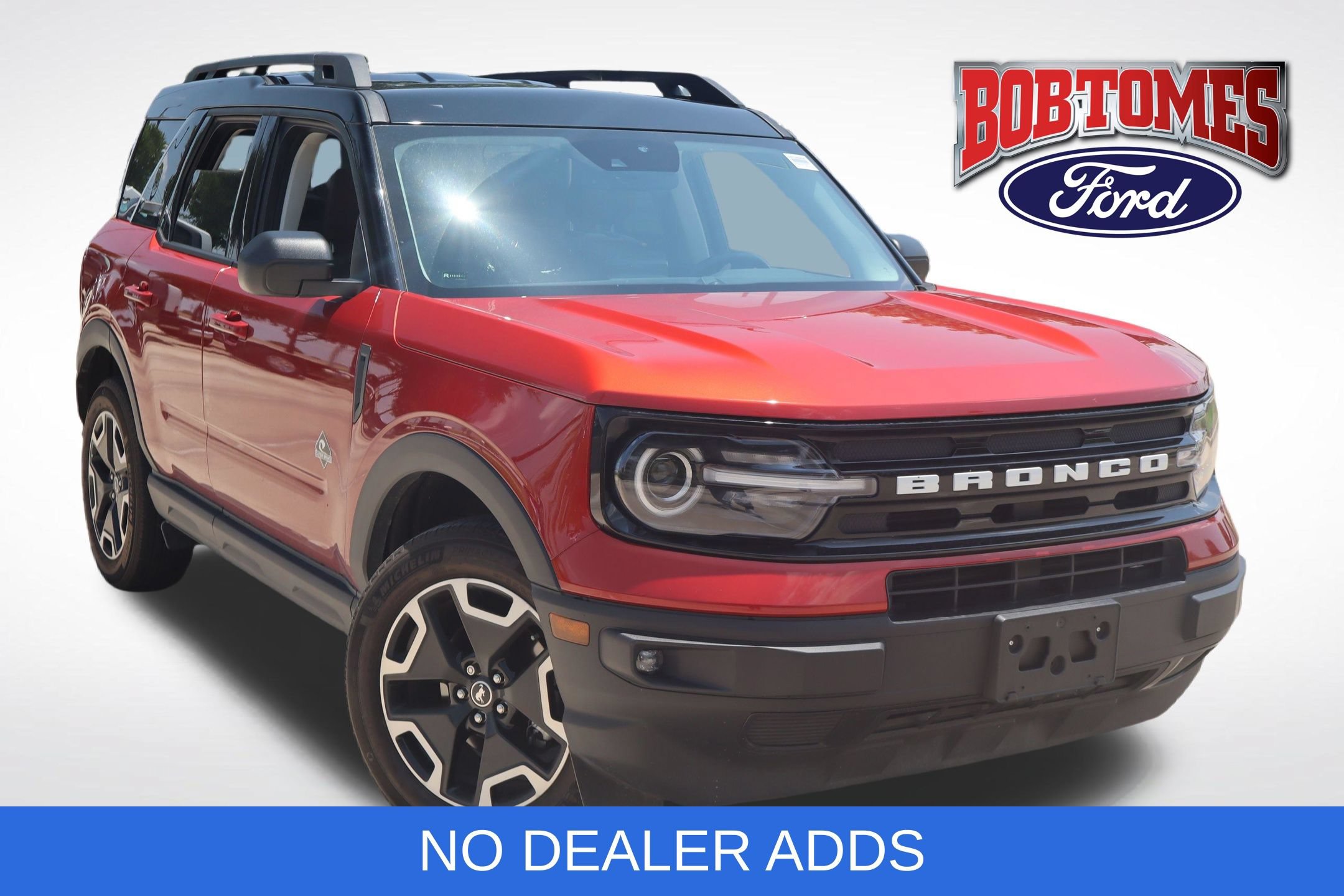 Certified 2023 Ford Bronco Sport Outer Banks AWD/4WD image 1