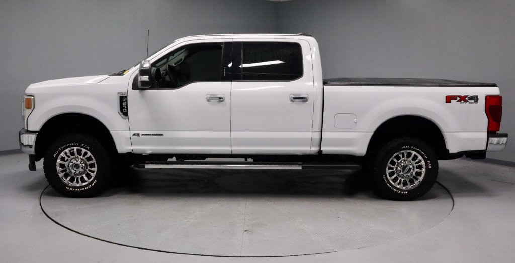 Certified 2022 Ford F250 XLT w/ XLT Premium Package AWD/4WD image 10