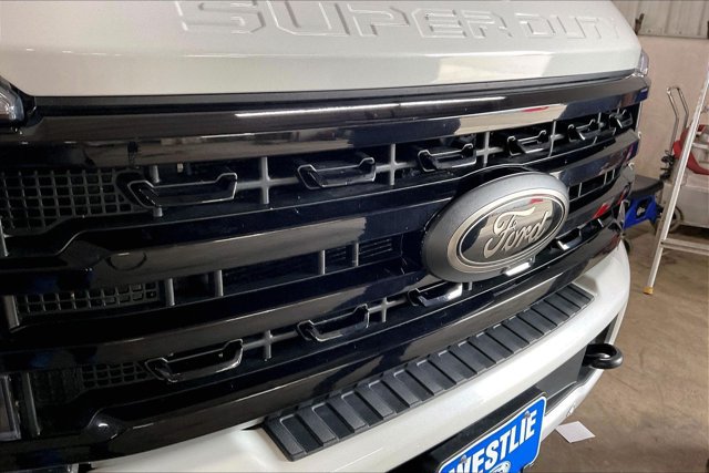 Certified 2023 Ford F250 Lariat w/ Lariat Ultimate Package AWD/4WD image 22