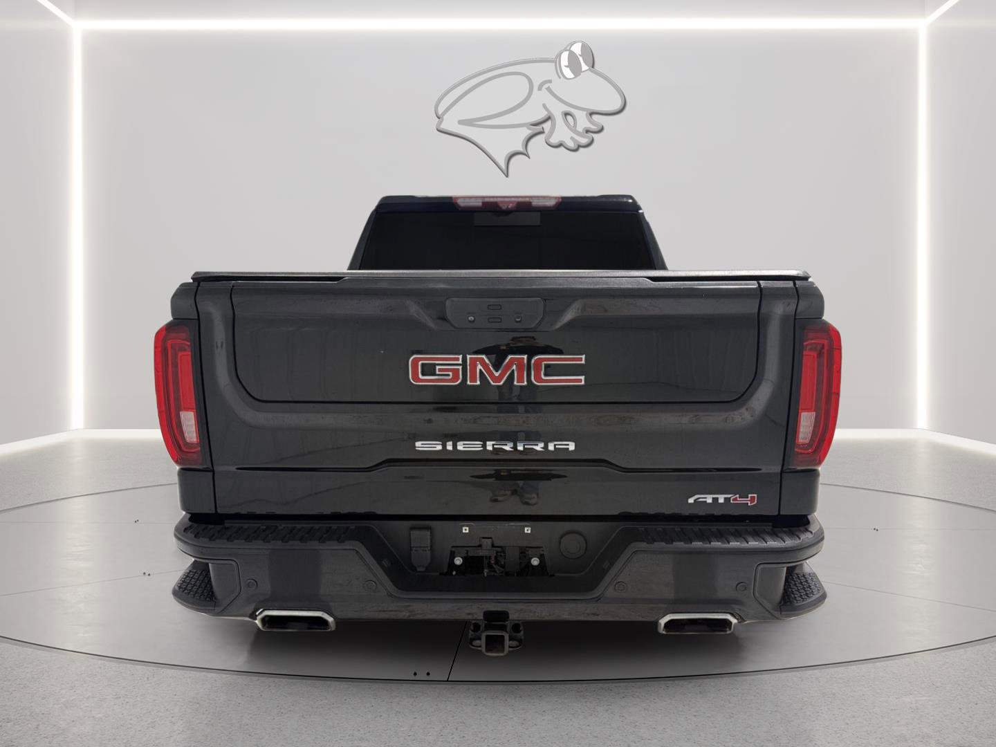 Used 2022 GMC Sierra 1500 AT4 w/ AT4 Premium Package image 3