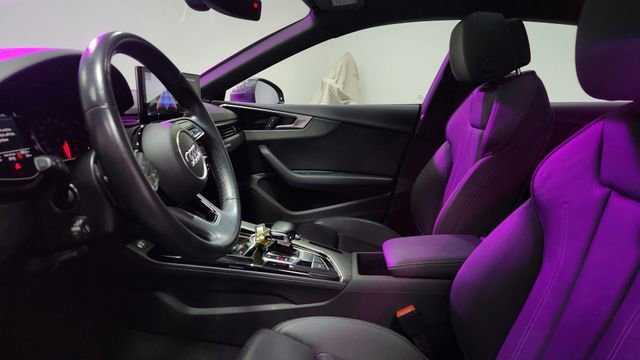 Used 2022 Audi A5 2.0T Premium image 17