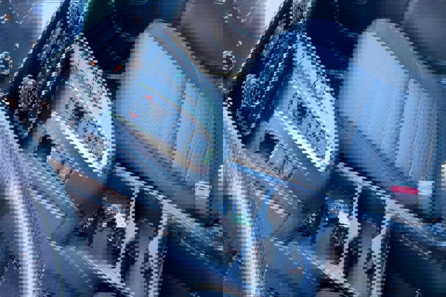 Used 2021 Honda CR-V EX image 16