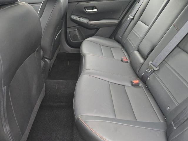 Used 2025 Nissan Sentra SR w/ SR Premium Package image 10