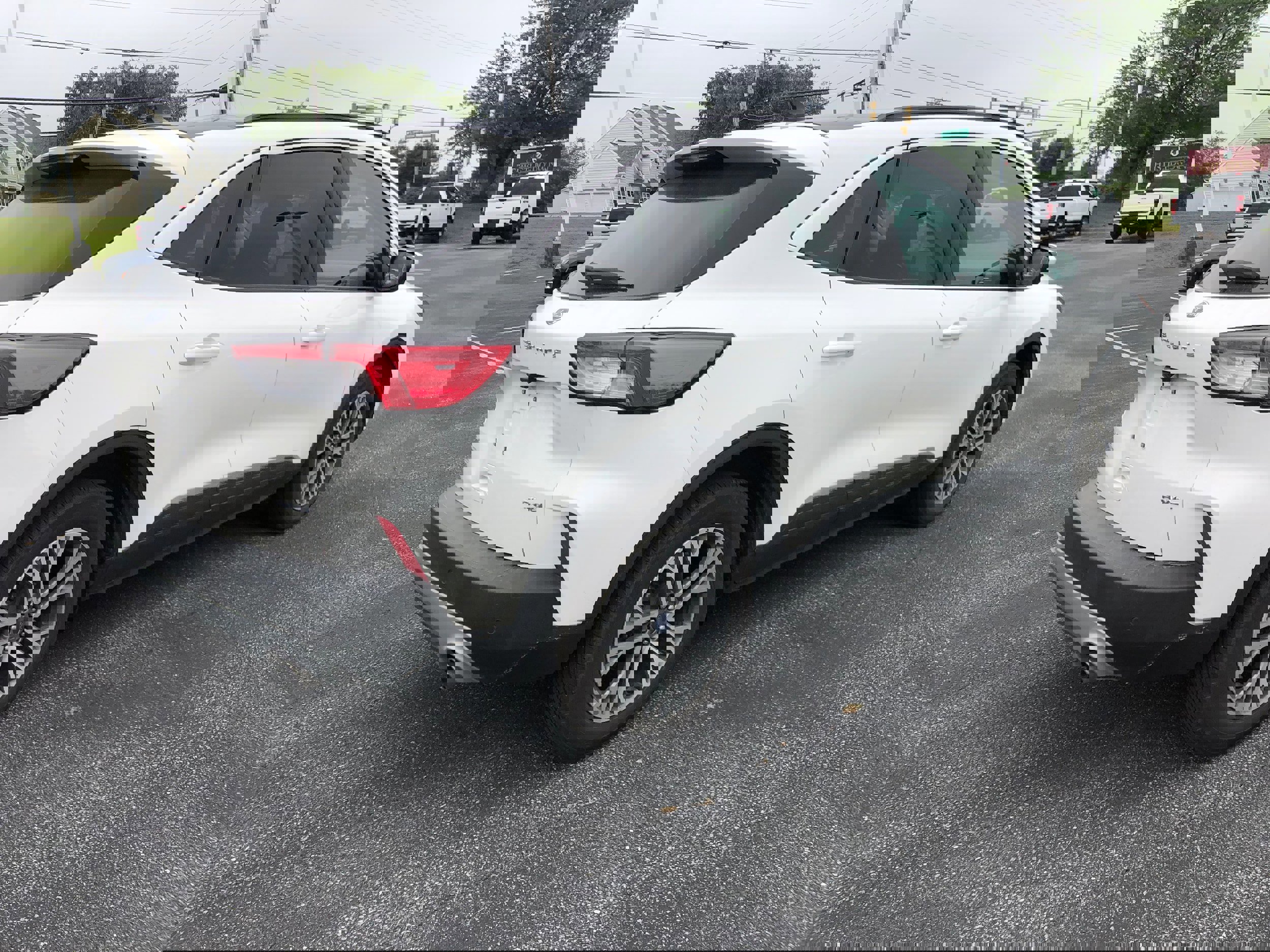 Certified 2022 Ford Escape SEL w/ Technology Package image 3